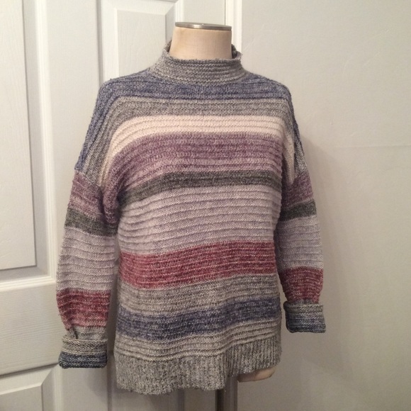 American Eagle Outfitters Sweaters - AMERICAN EAGLE sweater.